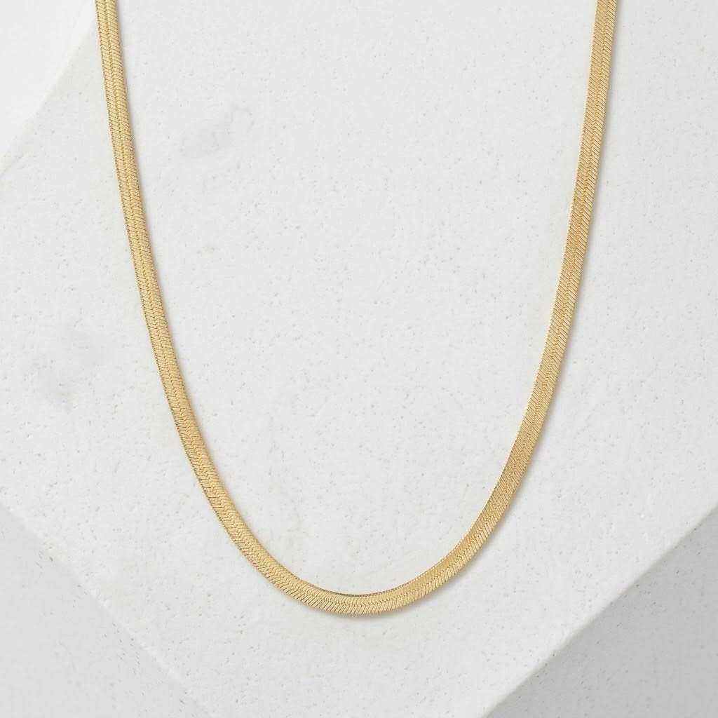 Minimalist Gold Herringbone Necklace